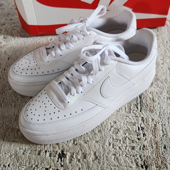 Nike Shoes - Nike Court Vision Alta